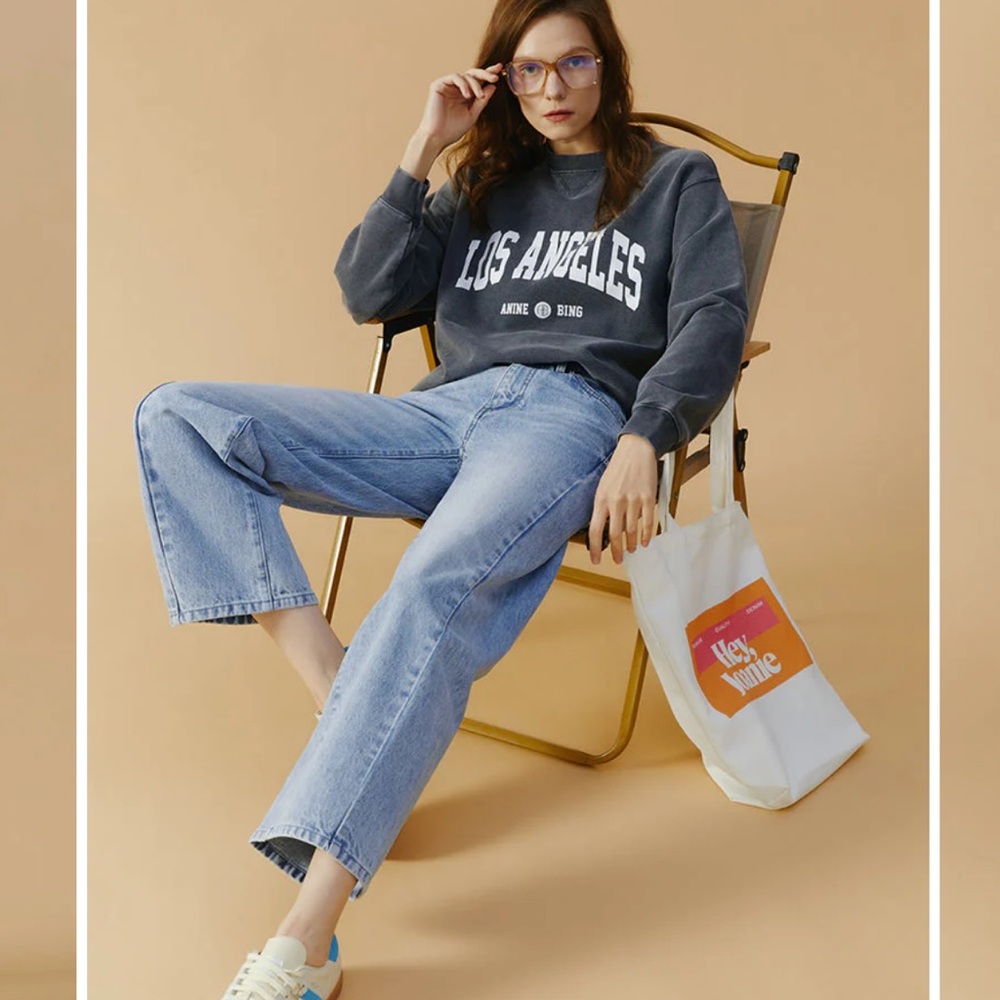 JOANIE JEANS